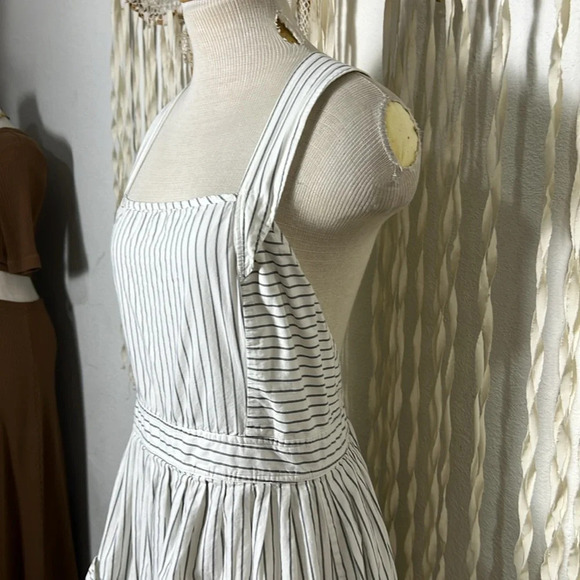 Mes Demoiselles Gray and White Stripe Apron Dress Size 40/US8 - Picture 4 of 11